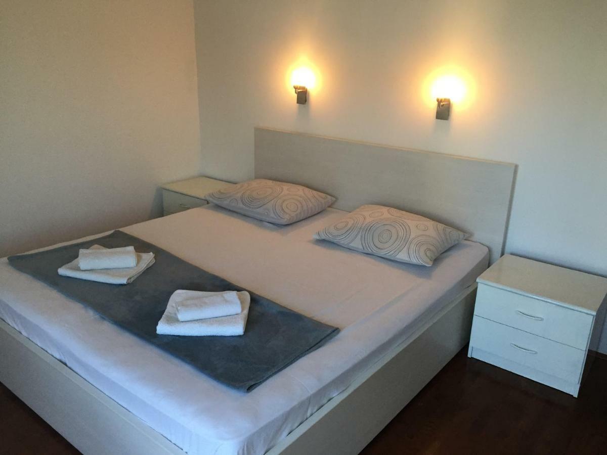 Apartman Mila Apartment Kastela Ngoại thất bức ảnh